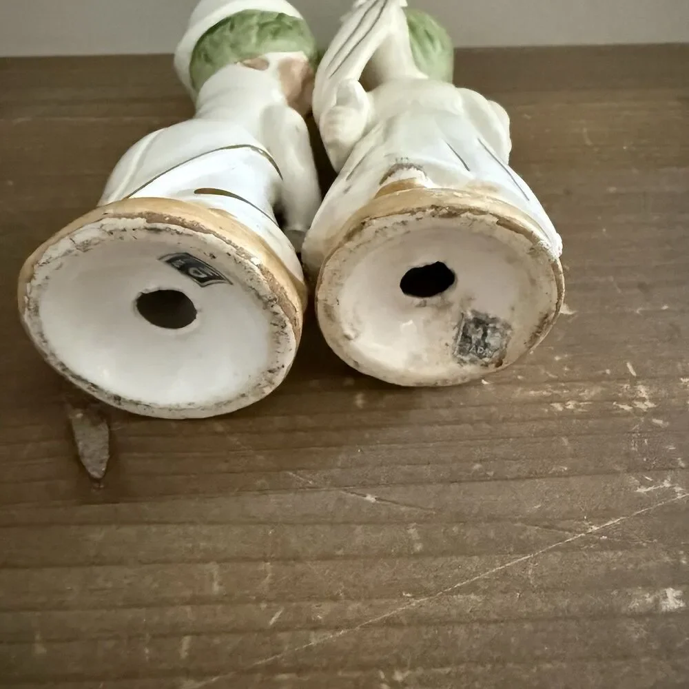 Vintage Bride and Groom Couple Salt & Pepper Shakers Green Japan Wood Stoppers